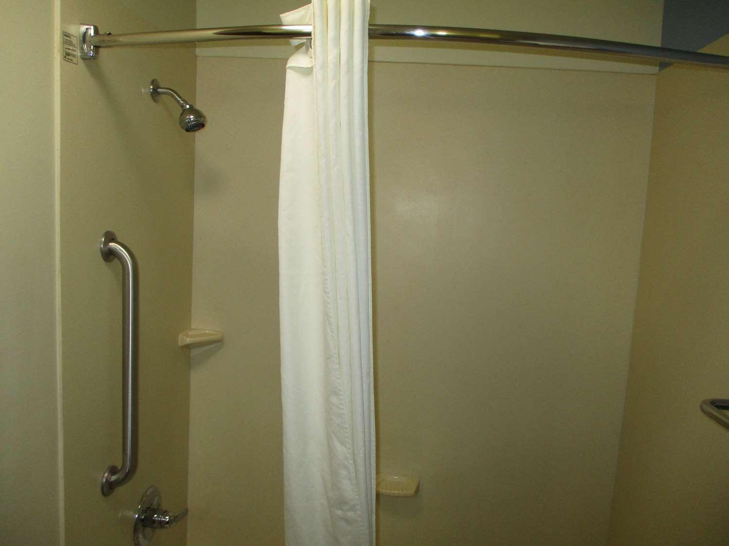 Best Western Coffeyville Central Business District Inn And Suites ภายนอก รูปภาพ