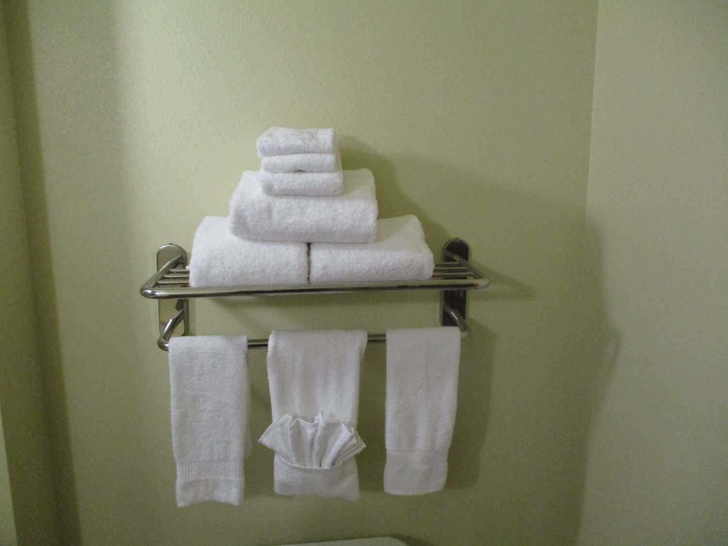 Best Western Coffeyville Central Business District Inn And Suites ภายนอก รูปภาพ