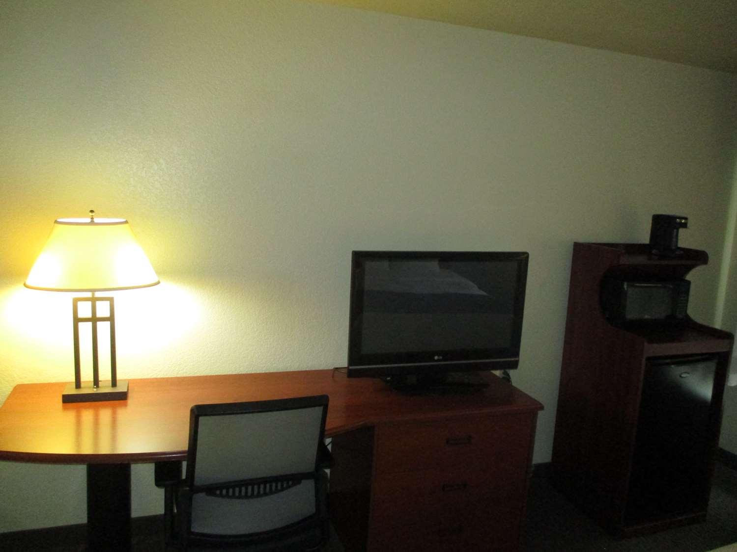 Best Western Coffeyville Central Business District Inn And Suites ภายนอก รูปภาพ