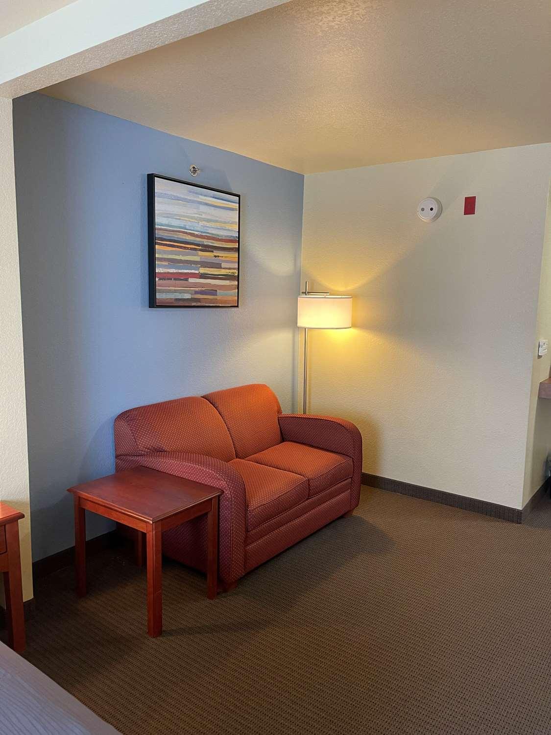 Best Western Coffeyville Central Business District Inn And Suites ภายนอก รูปภาพ