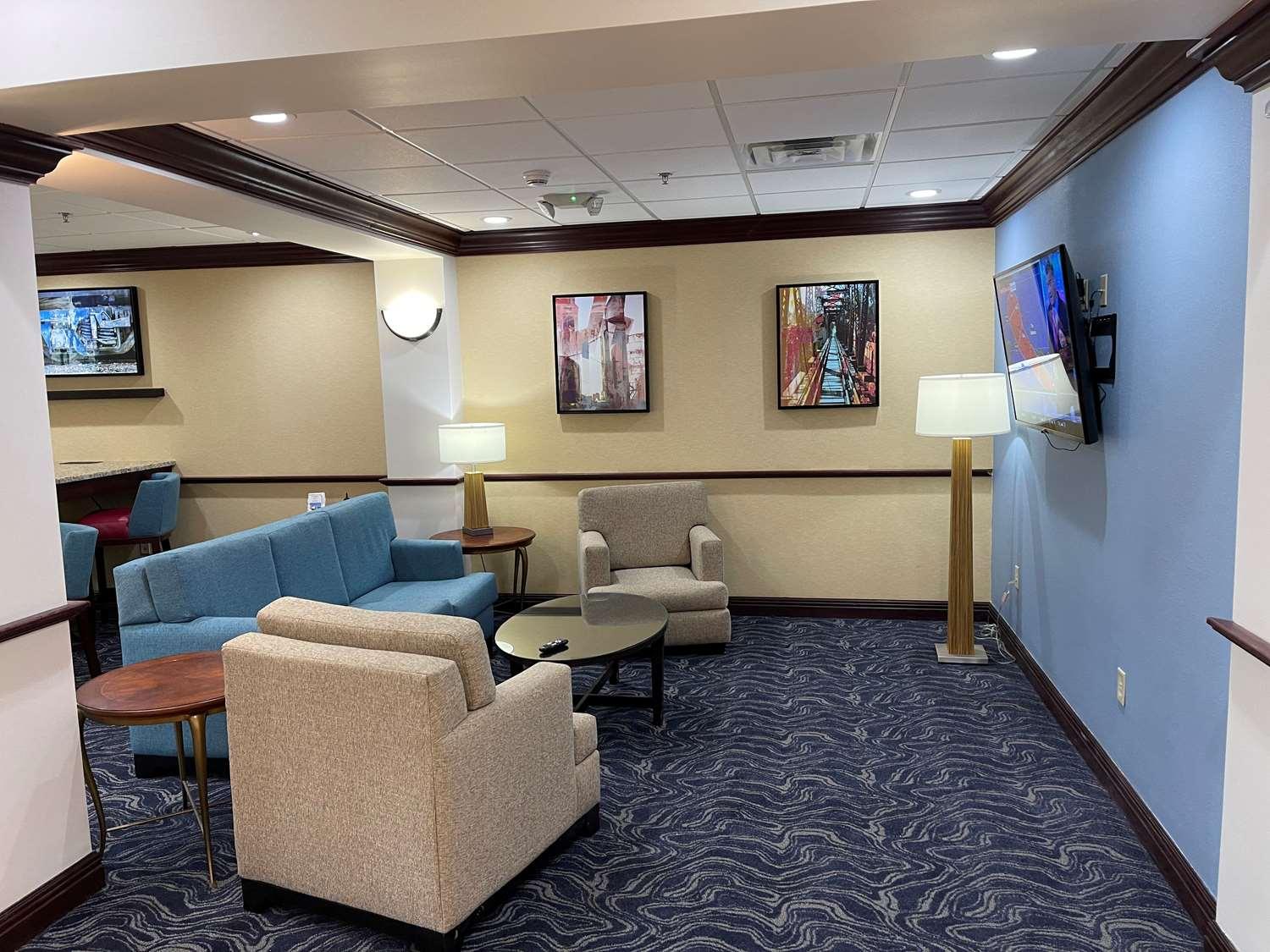 Best Western Coffeyville Central Business District Inn And Suites ภายนอก รูปภาพ