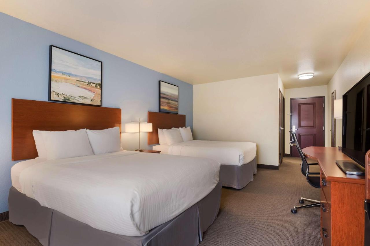 Best Western Coffeyville Central Business District Inn And Suites ภายนอก รูปภาพ